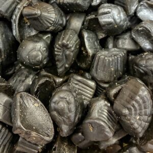 sujets-reglisse-masque-noir