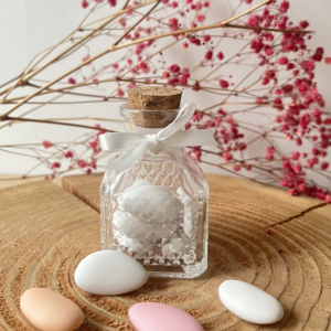 Bonbonnière vintage carrée