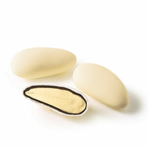 Dragées Colomba beige.